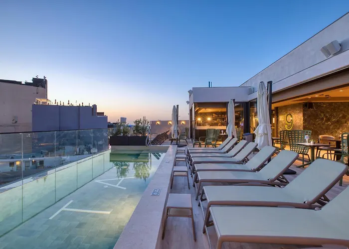 & Rooftop 3* St. Julian's