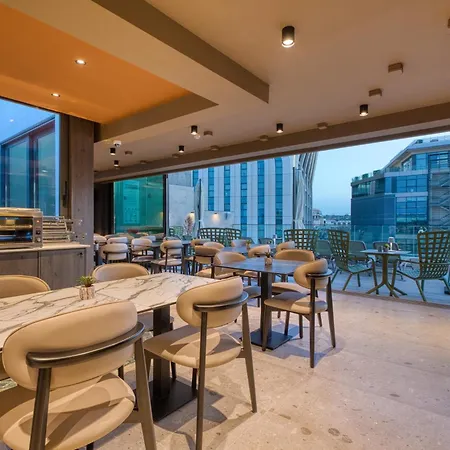 & Rooftop Otel
