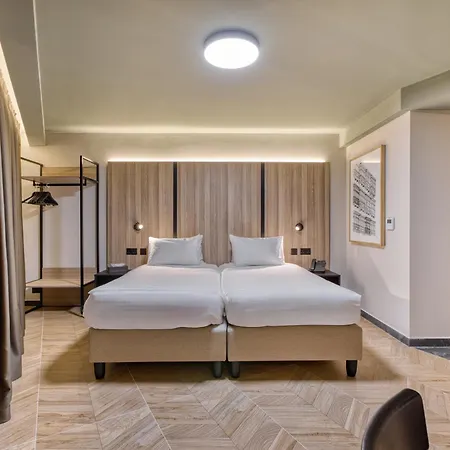 & Rooftop Otel
