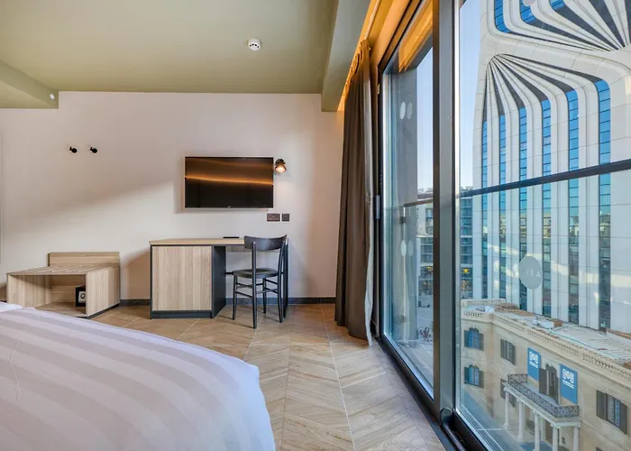 & Rooftop 3* St. Julian's